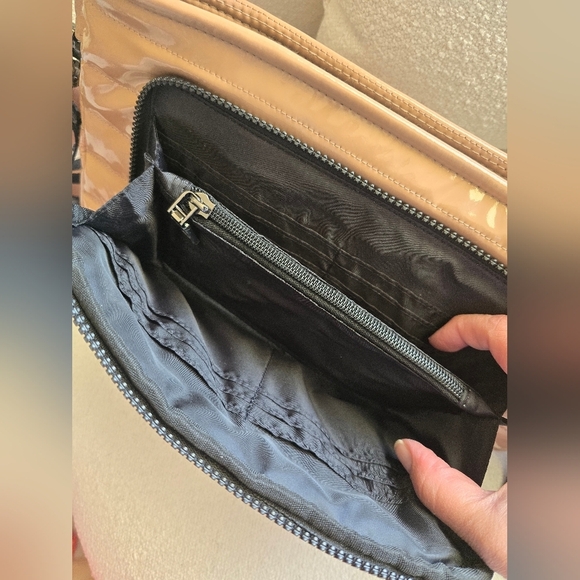 Think Royln, Bank Street XL Crossbody, Nude Patent - Picture 4 of 9